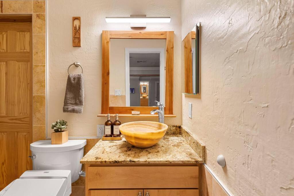 Villa The Hummingbird House, Sauna & Mountain Views! Phoenix
