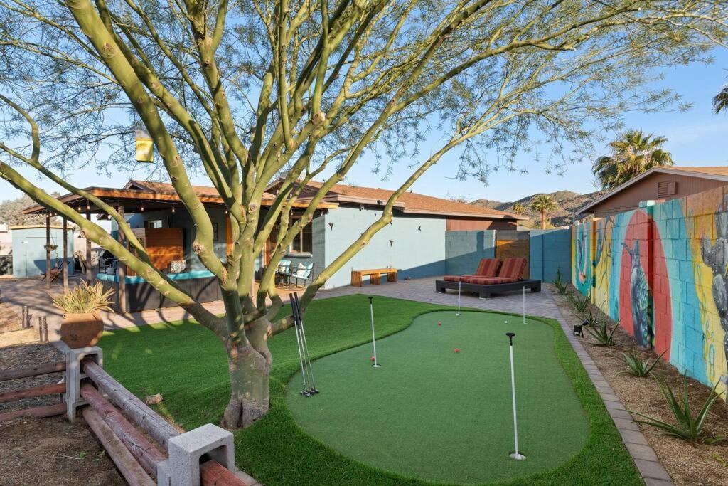 Villa The Hummingbird House, Sauna & Mountain Views! Phoenix
