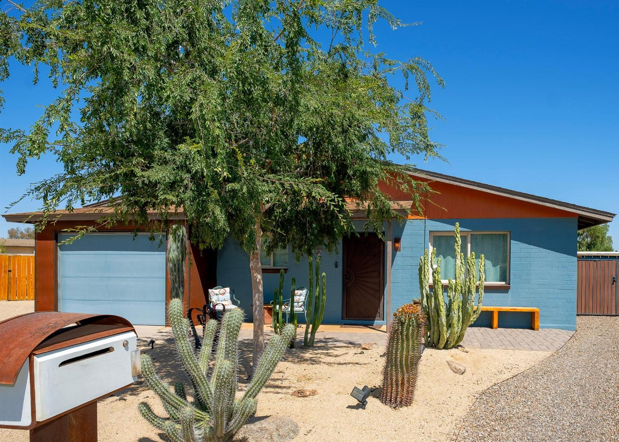 Villa The Hummingbird House, Sauna & Mountain Views! Phoenix